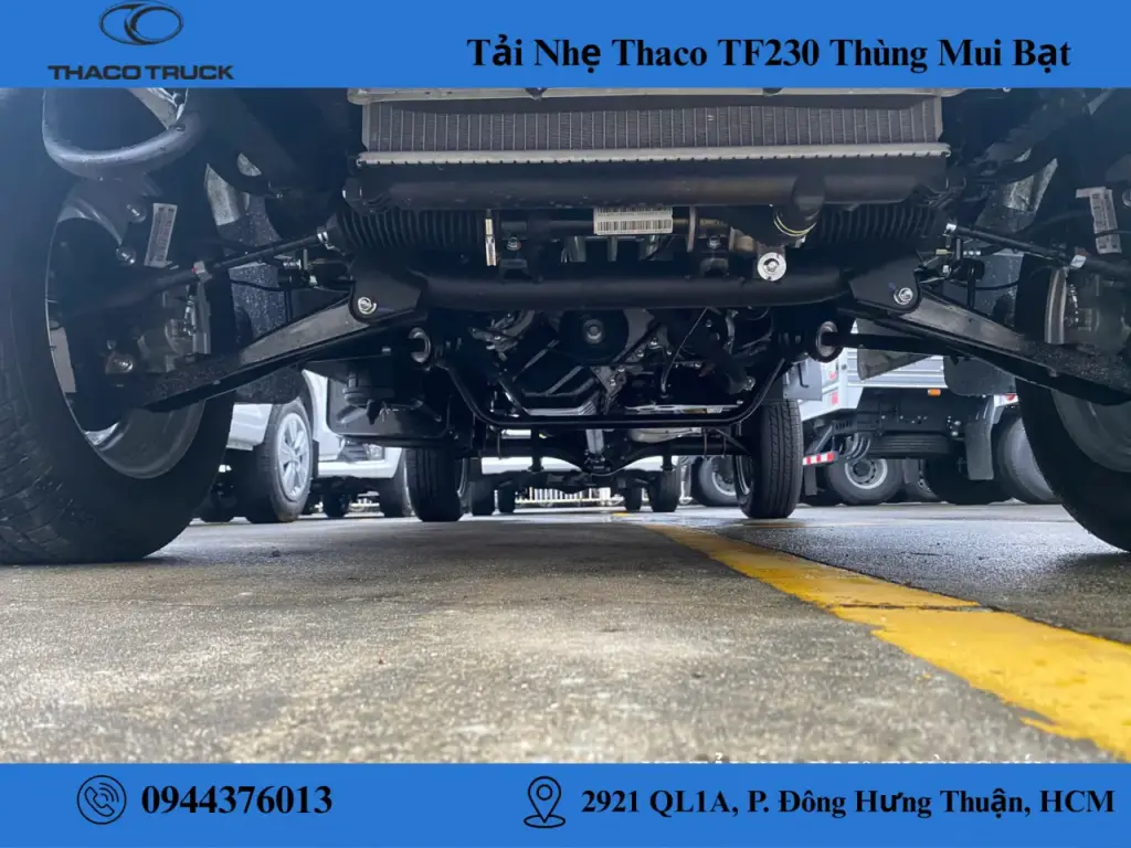 động cơ xe tải thaco thùng mui bạt