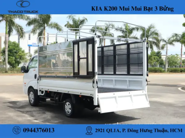 kia k200 thùng mui bạt 3 bửng (6) xe tải kia k200 thùng mui bạt mở 3 bửng