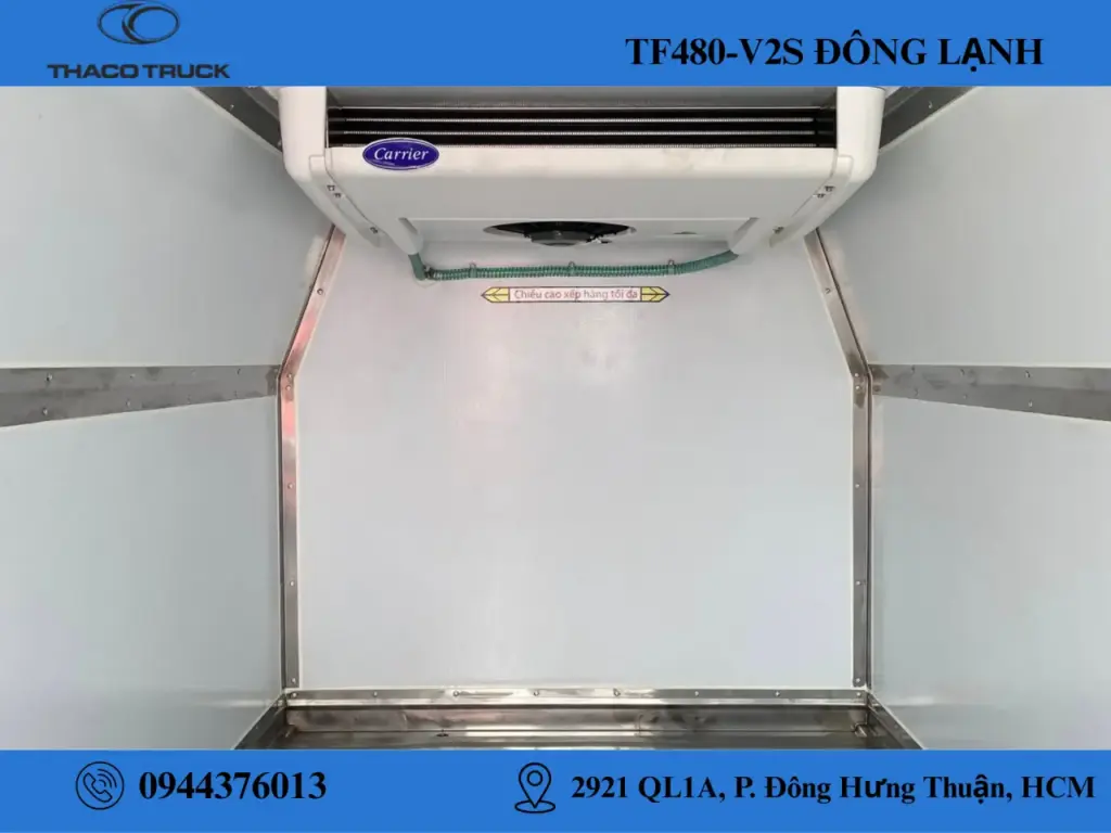 Lọt thùng xe van đông lạnh