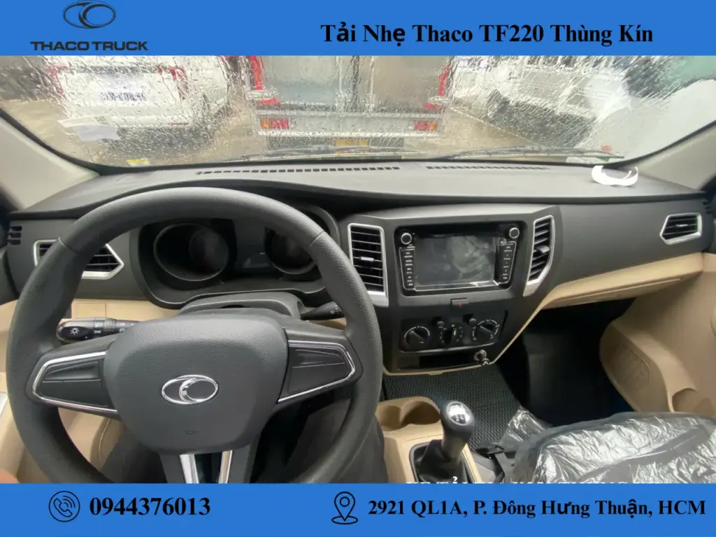 nội thất xe tải thaco tf220 thùng kín