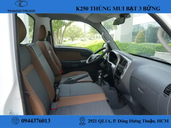 NỘI THẤT XE TẢI KIA K250 THÙNG MUI BẠT (2) nội thất xe tải kia