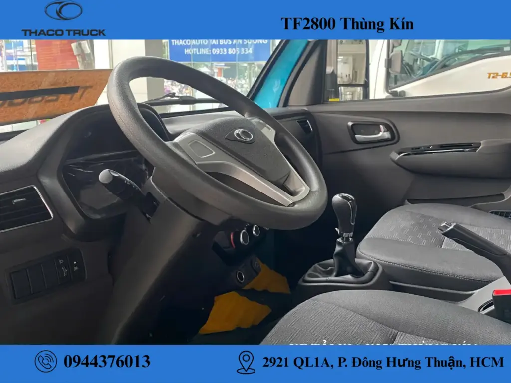 nội thất xe tải TF2800 thùng kín