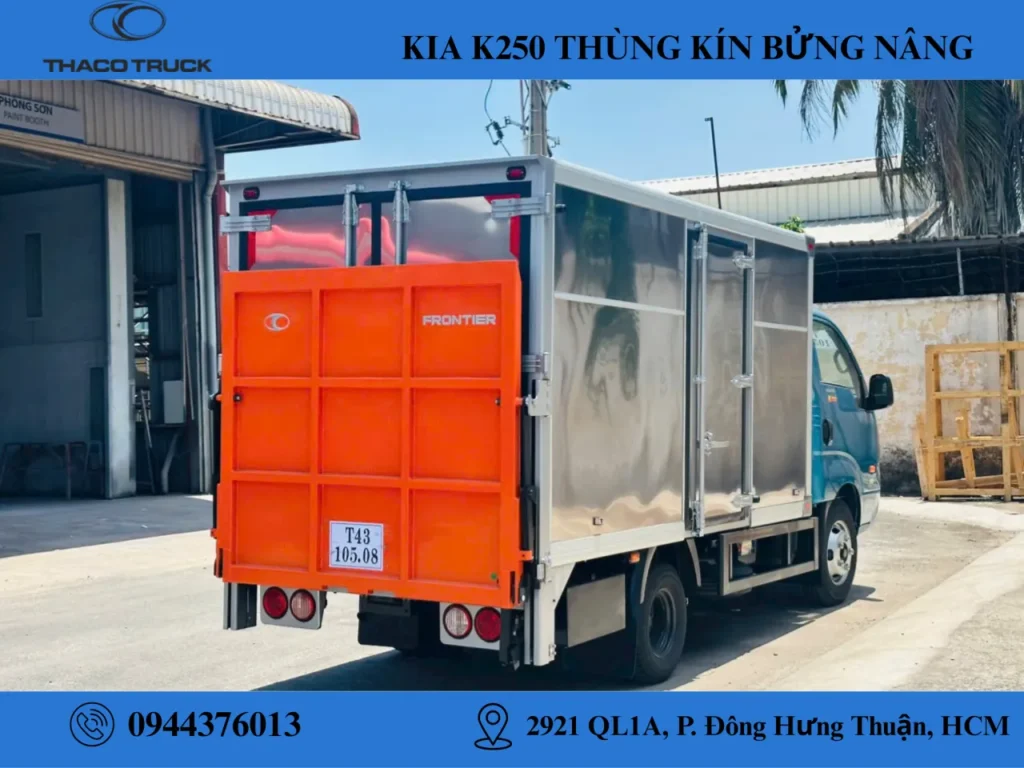 thùng kín bửng nâng