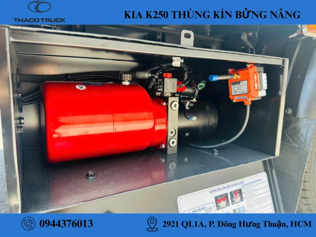 thùng kín bửng nâng