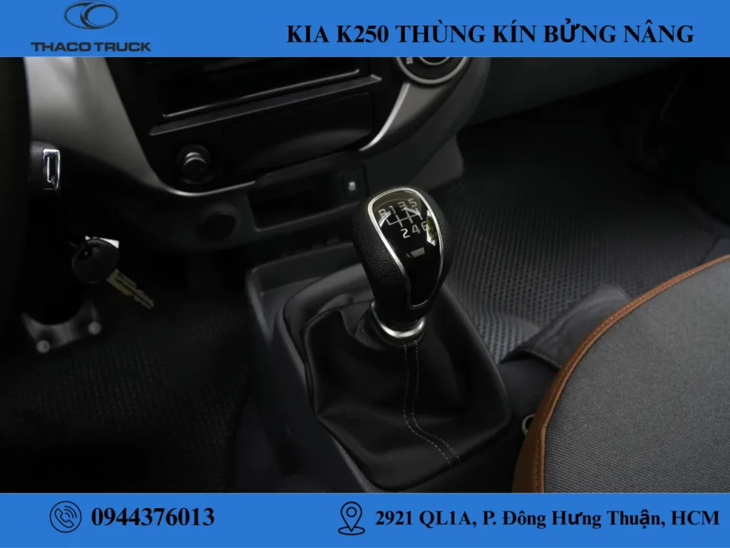 thùng kín bửng nâng